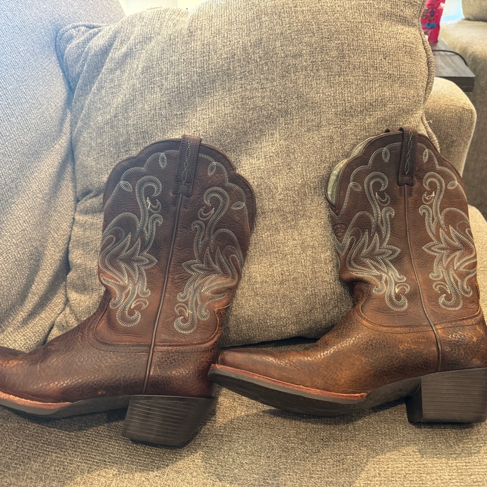 Ariat women’s boots size 7.5